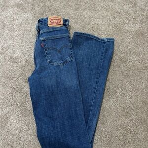 levi’s bootcut jeans